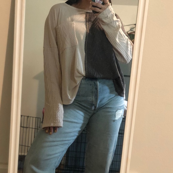 Never warn lightweight long sleeve w/pocket - Picture 4 of 6